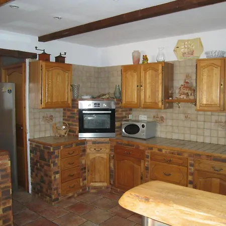 Villa Latour-bas-elne, 4 Pieces, 10 Personnes - Fr-1-106-61
