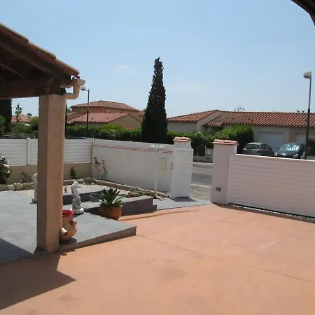Villa Latour-bas-elne, 4 Pieces, 10 Personnes - Fr-1-106-61 Latour-Bas-Elne